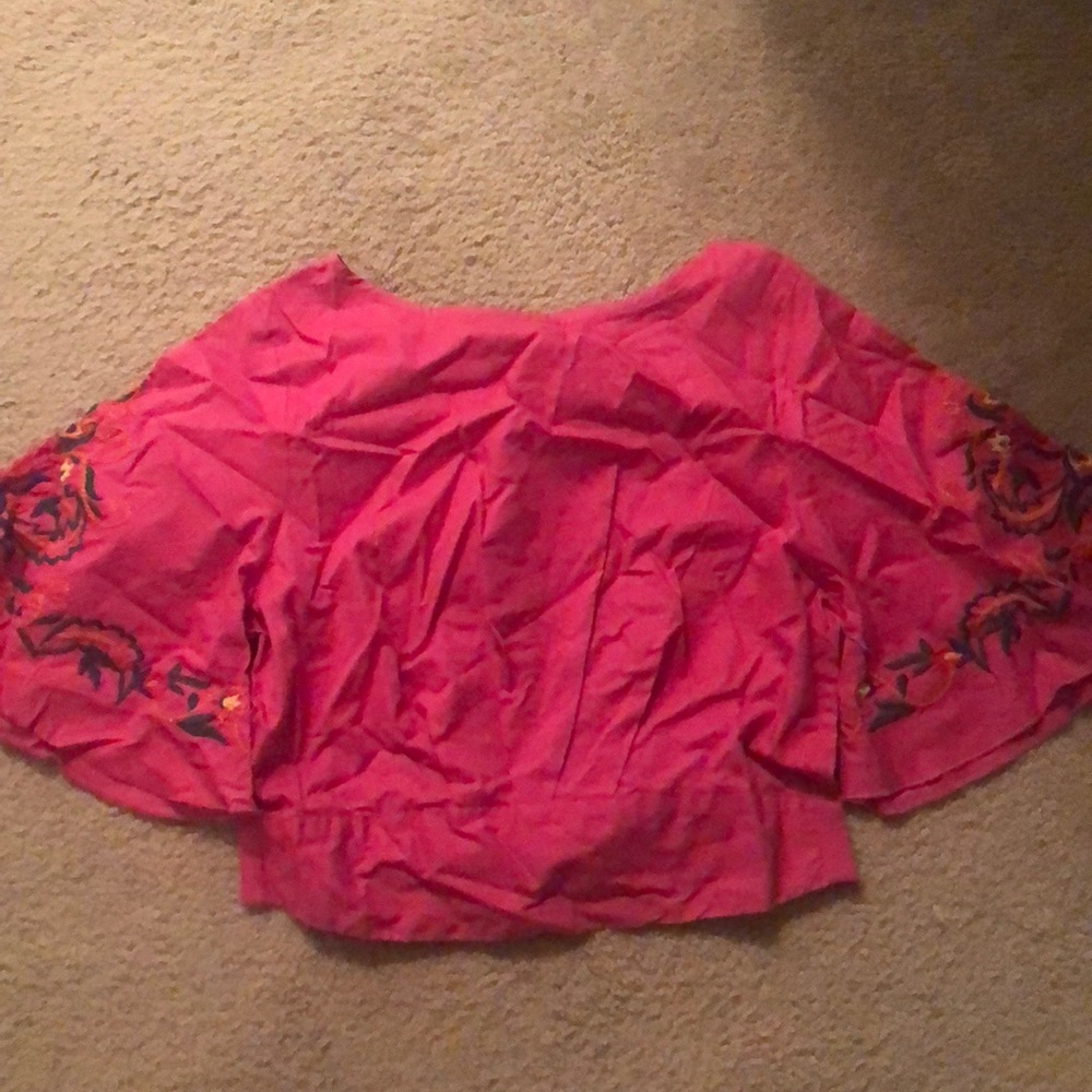 Isa & ella pink crop top with tie back